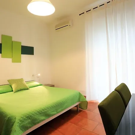 Primo Piano - Policlinico Guest house 2*